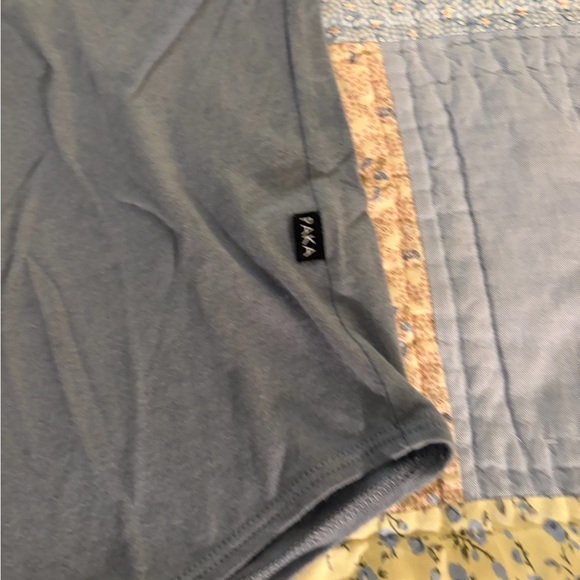 PAKA Essential Tee, Size Large - Picture 2 of 5